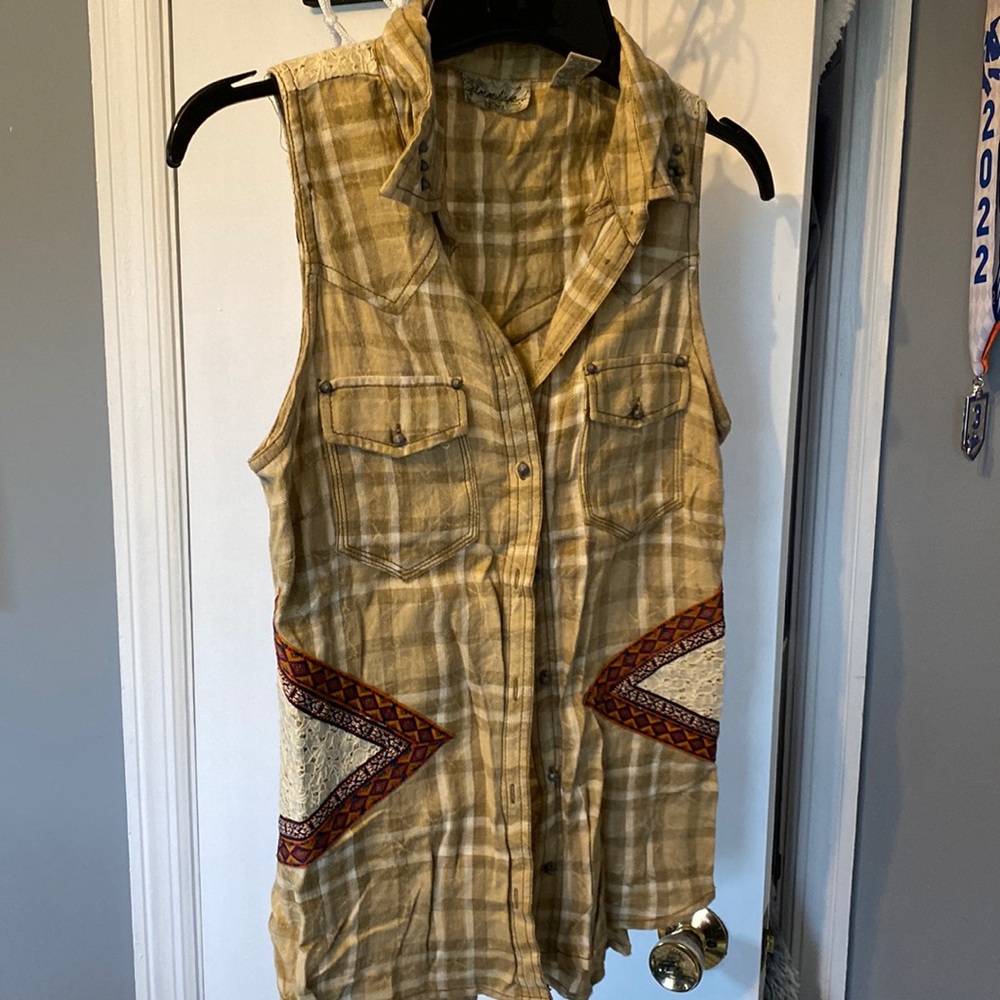 Small Gimmicks vest